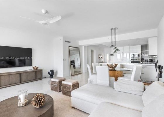 Dining room, Interior, Kitchen, Living room, Pendant Lights