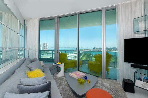 Interior, Living room, Water