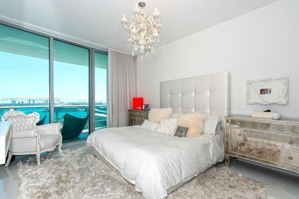 Bedroom, Chandelier, Interior, Water