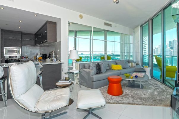 Interior, Kitchen, Living room, Recessed Lighting