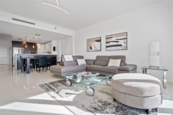 Interior, Living room, Water