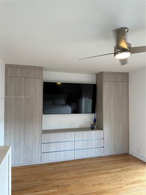 Dining room, Interior, Recessed Lighting, Water