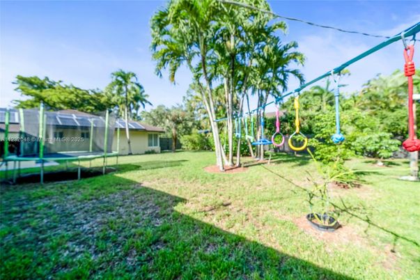 Backyard, Exterior, Playground
