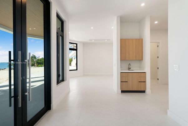 Interior, Recessed Lighting, Water