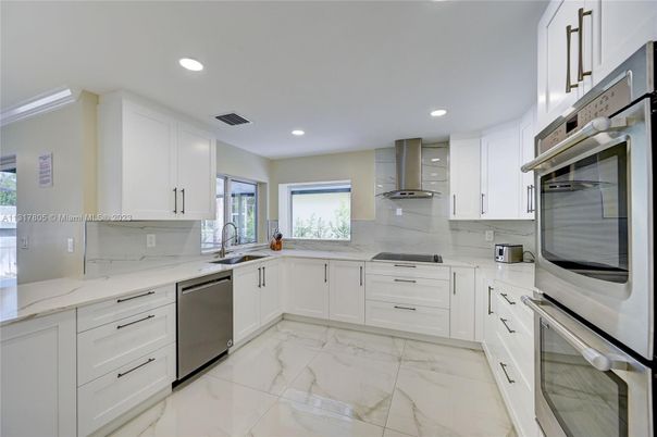 Interior, Kitchen, Marble, Recessed Lighting