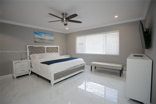 Bedroom, Interior, Marble, Recessed Lighting