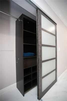Interior, Marble, Walk-in Closets