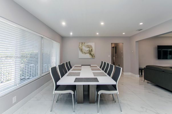 Dining room, Interior, Marble, Recessed Lighting