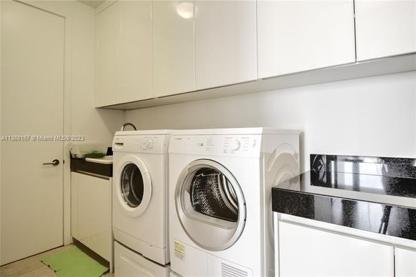 Interior, Washer