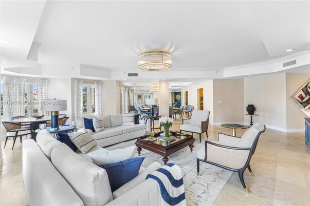 Chandelier, Dining room, Interior, Living room, Recessed Lighting