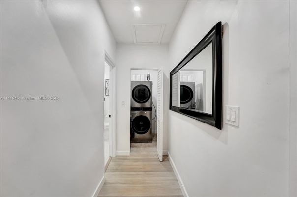 Interior, Recessed Lighting, Utility Closets, Washer, Wood Texture Flooring