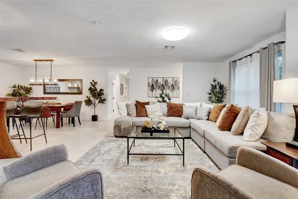 Dining room, Interior, Living room, Pendant Lights