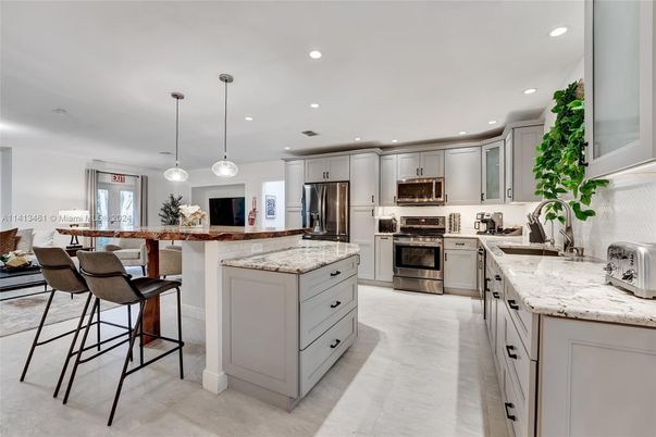 Interior, Kitchen, Pendant Lights, Recessed Lighting, Stainless Steel Appliances