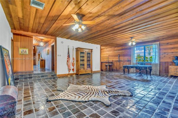Interior, Wooden Ceilings, Wooden Walls