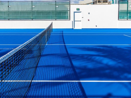 Exterior, Tennis Courts
