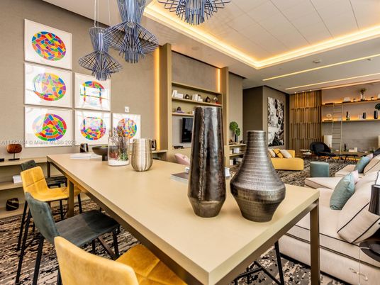 Dining room, Interior, Living room, Pendant Lights, Recessed Lighting