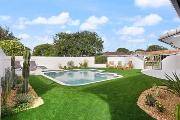 Backyard, Exterior, Pool