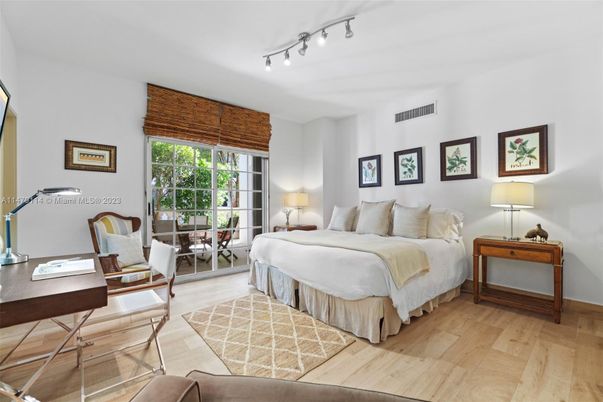 Bedroom, Home Office, Interior, Wood Texture Flooring