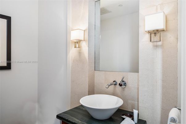 Bathroom, Free Standing Baths, Interior