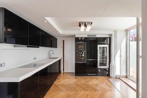 Interior, Kitchen, Recessed Lighting, Wood Texture Flooring