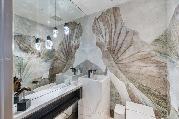 Bathroom, Interior, Pendant Lights