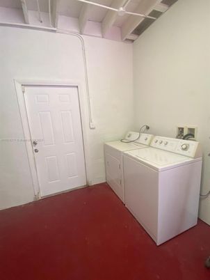 Interior, Washer