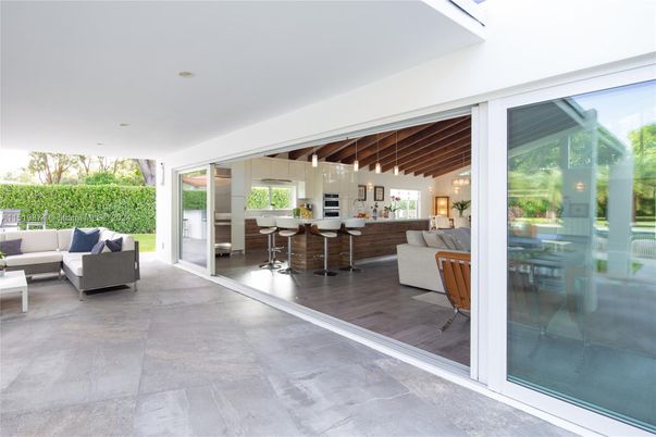 Interior, Living room, Pendant Lights
