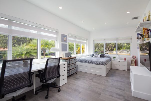 Bedroom, Home Office, Interior, Recessed Lighting, Wood Texture Flooring
