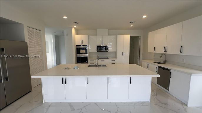 Interior, Kitchen, Marble, Recessed Lighting, Stainless Steel Appliances