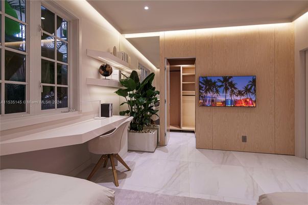 Home Office, Interior, Marble, Recessed Lighting