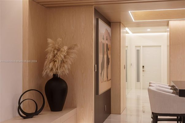 Interior, Recessed Lighting