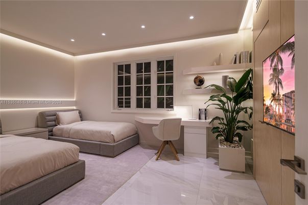 Bedroom, Home Office, Interior, Marble, Recessed Lighting