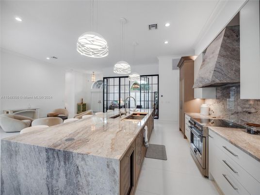 Interior, Kitchen, Pendant Lights, Recessed Lighting