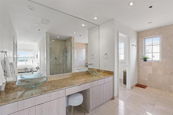 Bathroom, Dual Sink Vanities, Glass Shower, Interior, Recessed Lighting