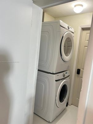 Interior, Utility Closets, Washer