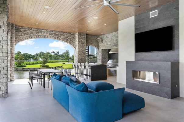 Exterior, Fireplace