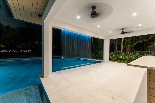 Interior, Pool, Recessed Lighting