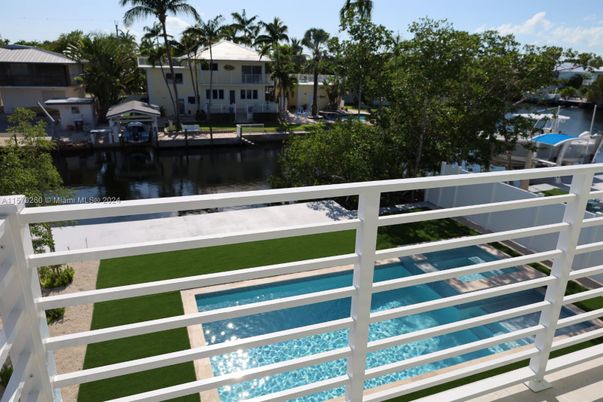 Exterior, Lake, Water