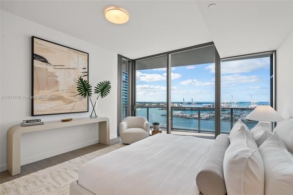 Bedroom, Interior, Water, Wood Texture Flooring