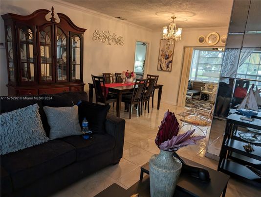 Chandelier, Dining room, Interior