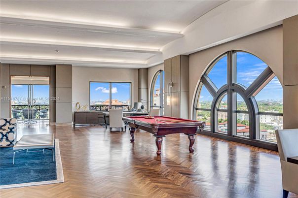 Billiard Table, Game Room, Interior, Wood Texture Flooring