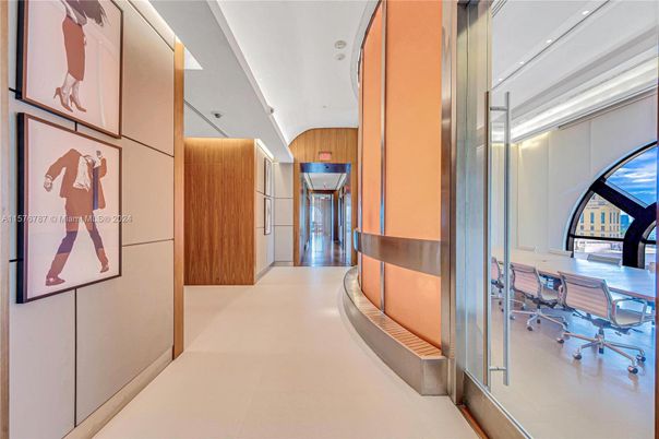 Interior, Recessed Lighting