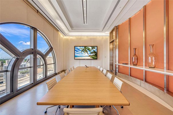 Dining room, Interior