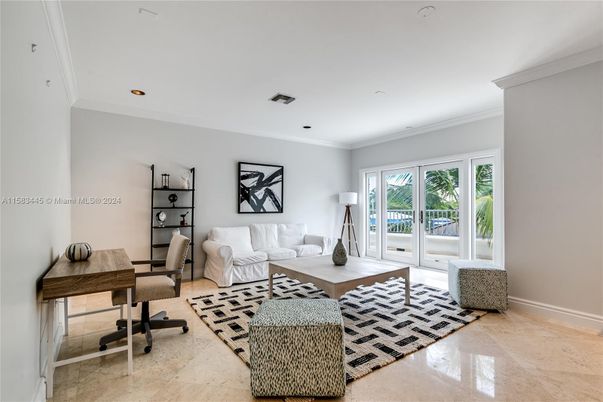 Bedroom, Home Office, Interior, Living room, Recessed Lighting
