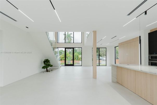 Empty room, Interior, Kitchen, Recessed Lighting