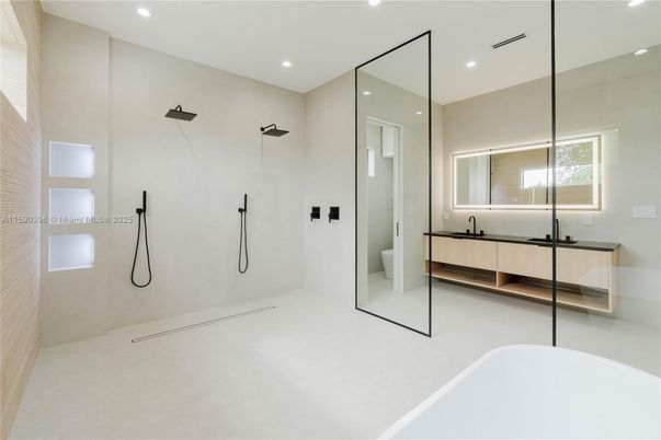 Bathroom, Free Standing Baths, Interior, Recessed Lighting