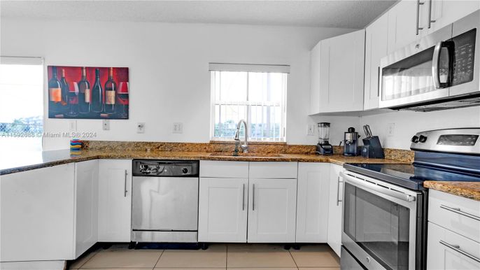 Interior, Kitchen, Stainless Steel Appliances