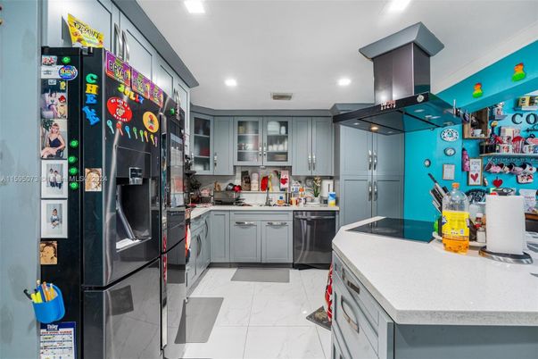 Interior, Kitchen, Marble, Recessed Lighting, Stainless Steel Appliances