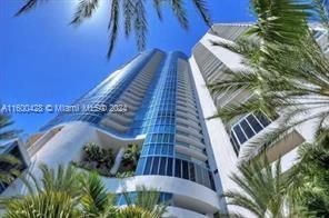 Exterior, Facade, Condo Building