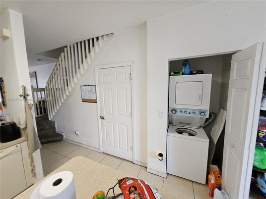 Interior, Utility Closets, Washer